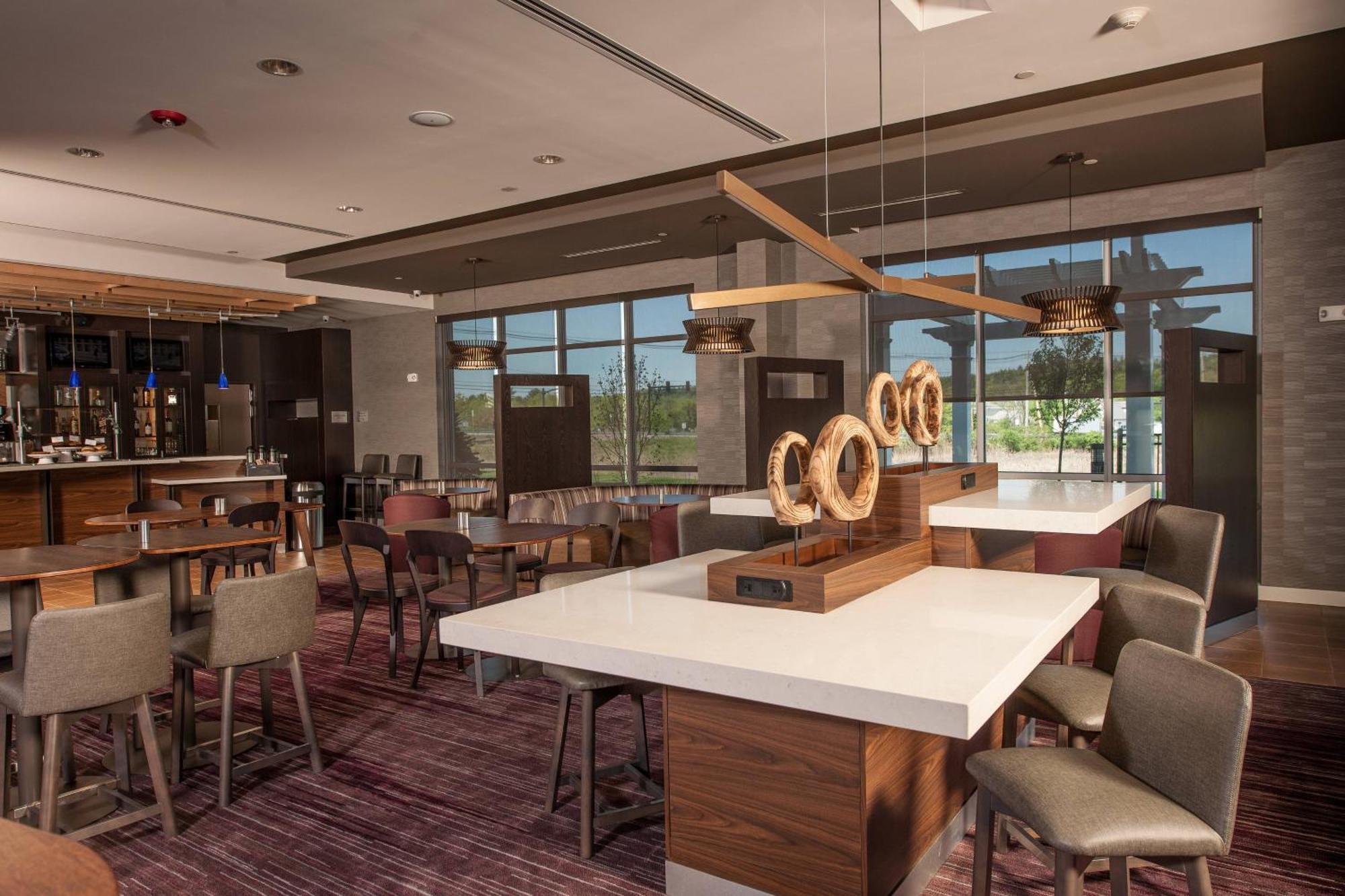 Courtyard By Marriott Boston Littleton Otel Dış mekan fotoğraf