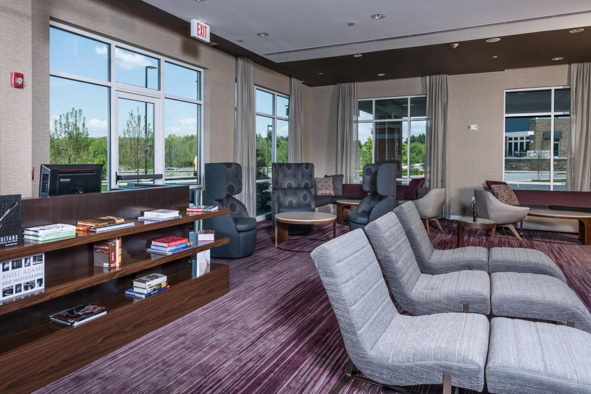 Courtyard By Marriott Boston Littleton Otel Dış mekan fotoğraf