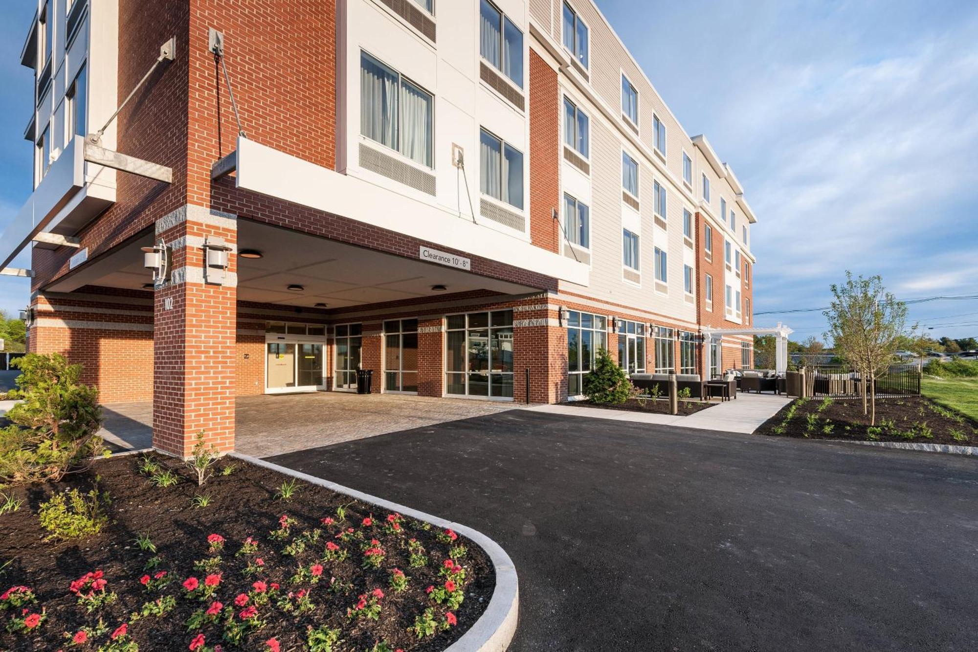 Courtyard By Marriott Boston Littleton Otel Dış mekan fotoğraf