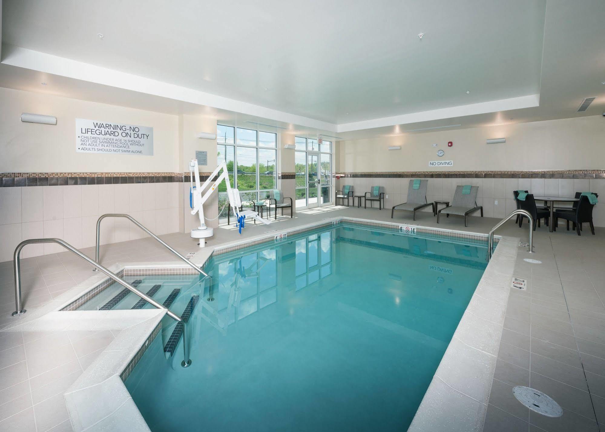 Courtyard By Marriott Boston Littleton Otel Dış mekan fotoğraf