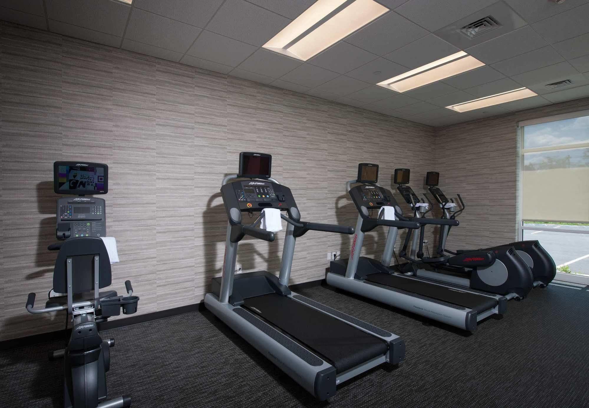Courtyard By Marriott Boston Littleton Otel Dış mekan fotoğraf